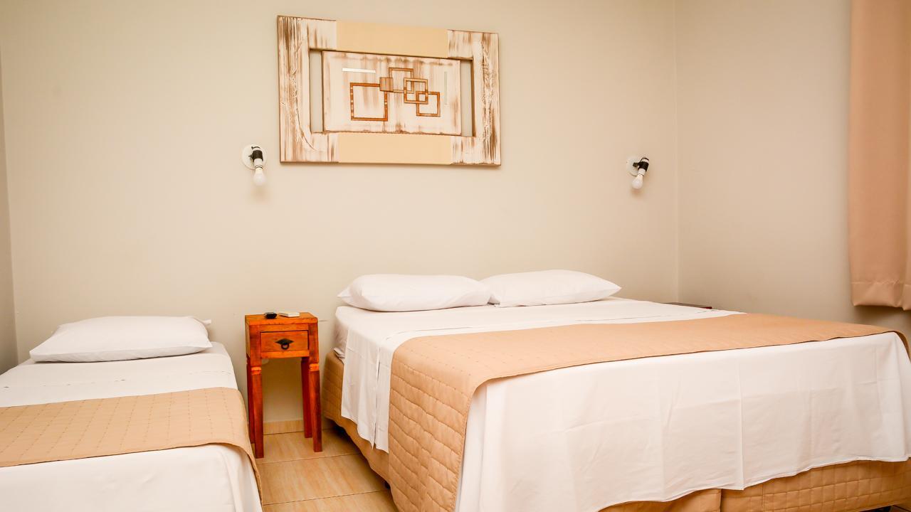 Hotel Winner Barretos Bilik gambar